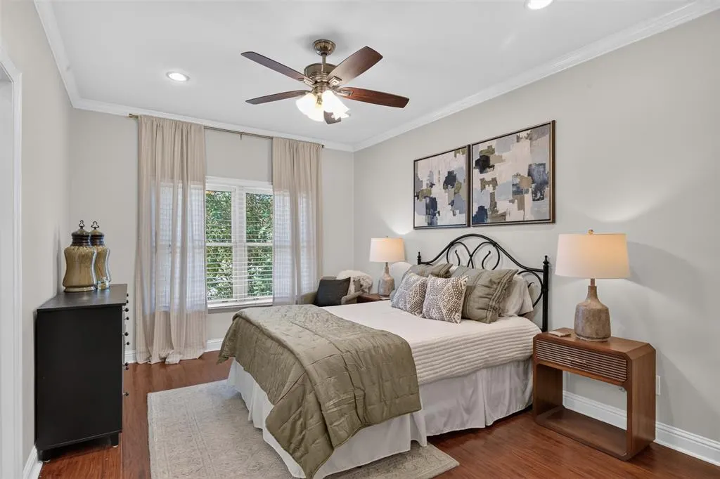 10996 Cattail Pointe