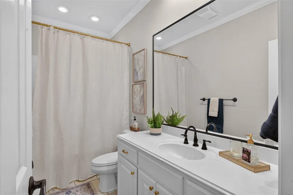 10996 Cattail Pointe
