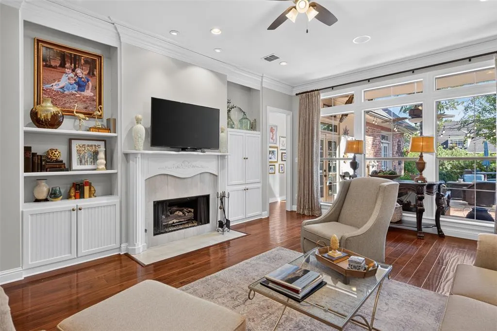 10996 Cattail Pointe