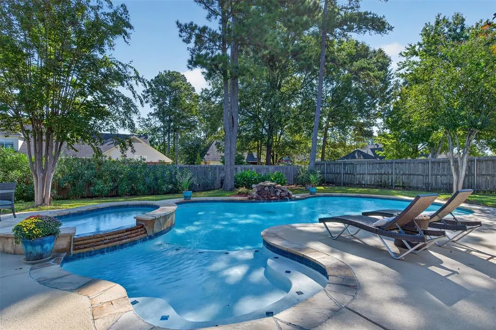 10996 Cattail Pointe
