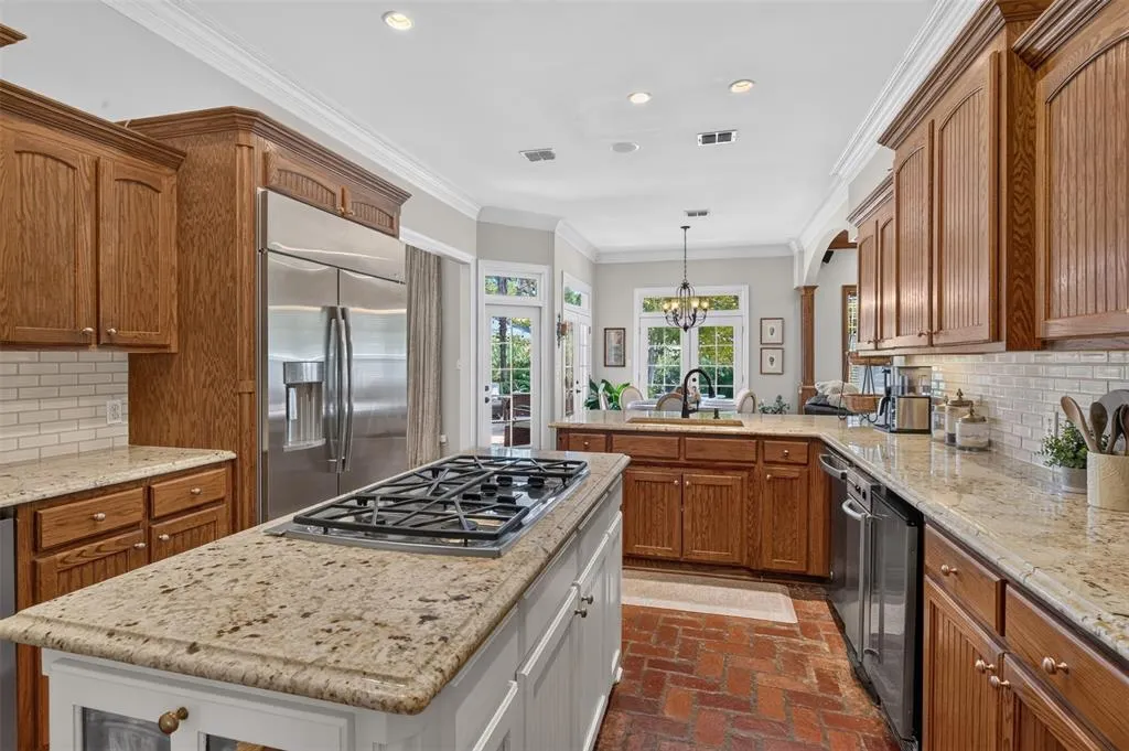 10996 Cattail Pointe