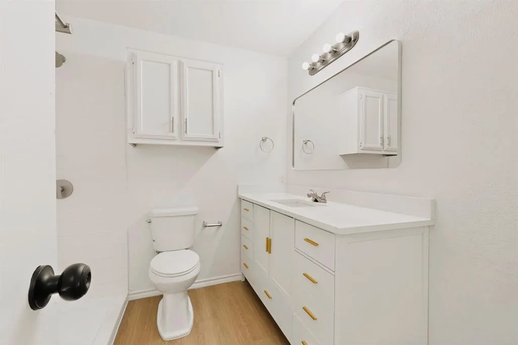 132 Graystone Place
