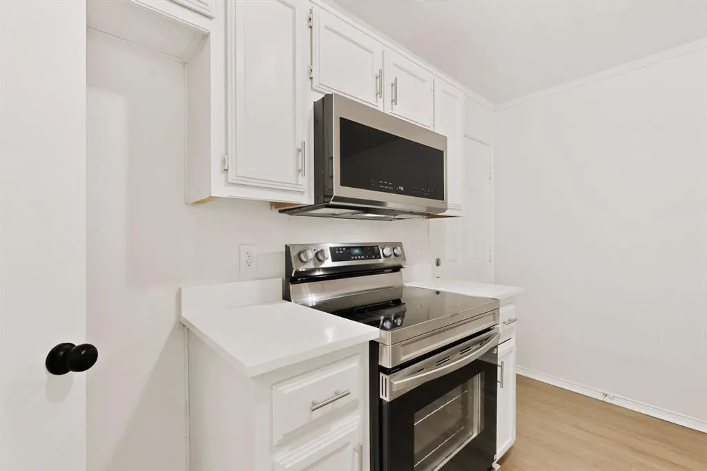 132 Graystone Place