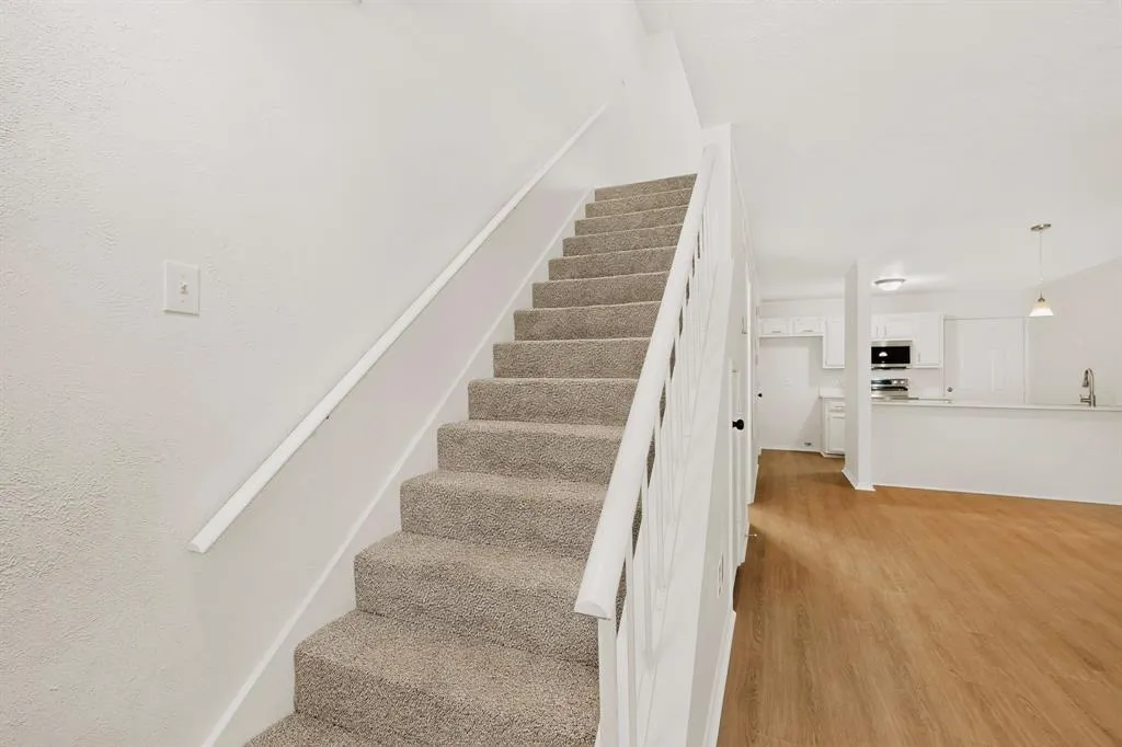 132 Graystone Place