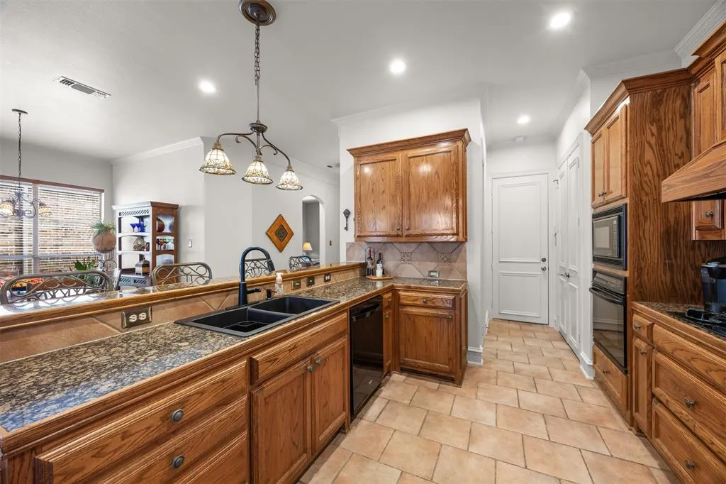 1516 Hackett Creek Drive