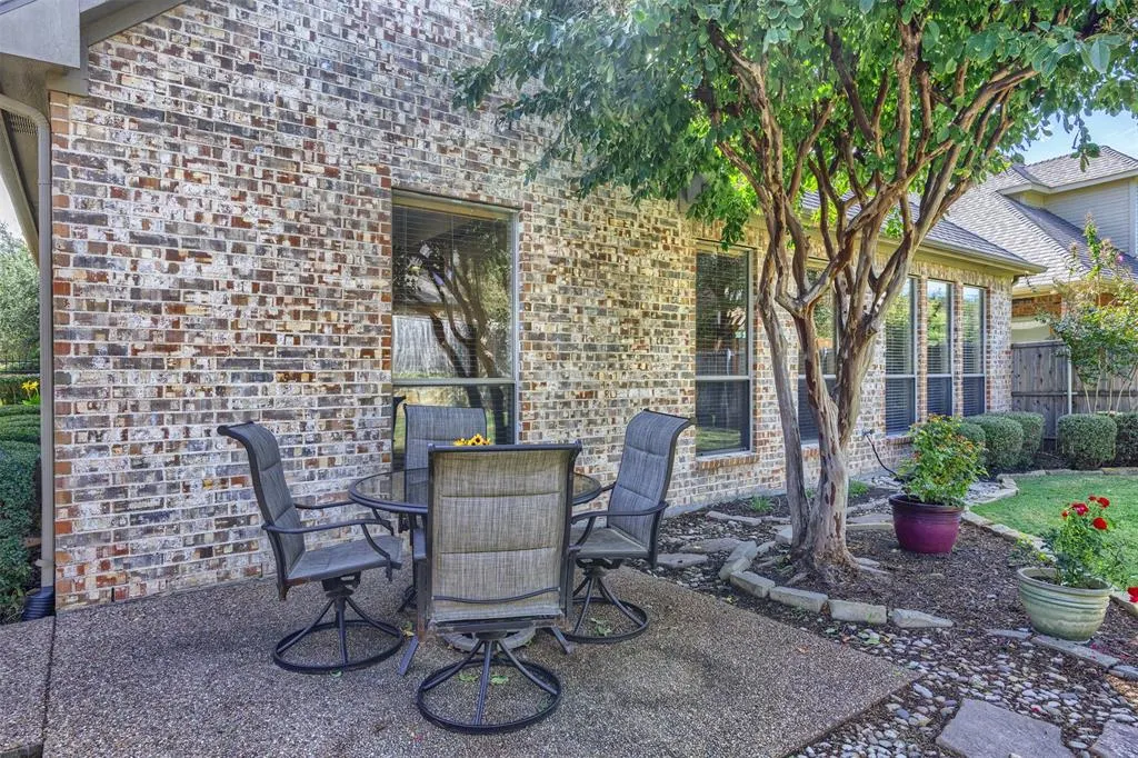 1516 Hackett Creek Drive
