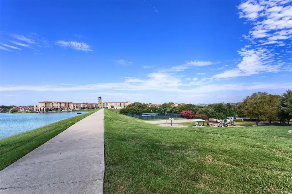 1516 Hackett Creek Drive