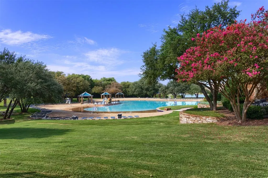 1516 Hackett Creek Drive