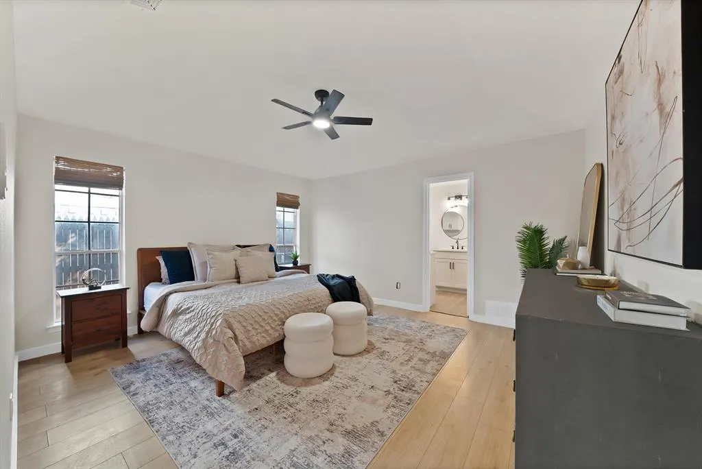 2904 Laurel Lane