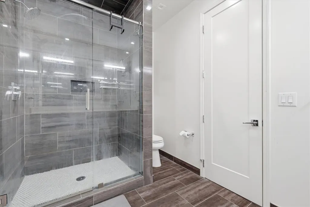1813 Park Avenue #106