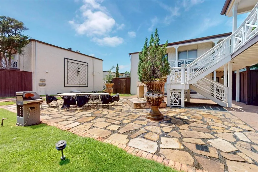 5919 E University Boulevard #238