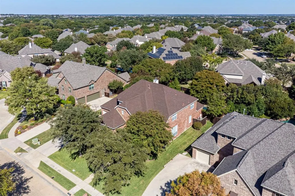 8104 Linksview Drive