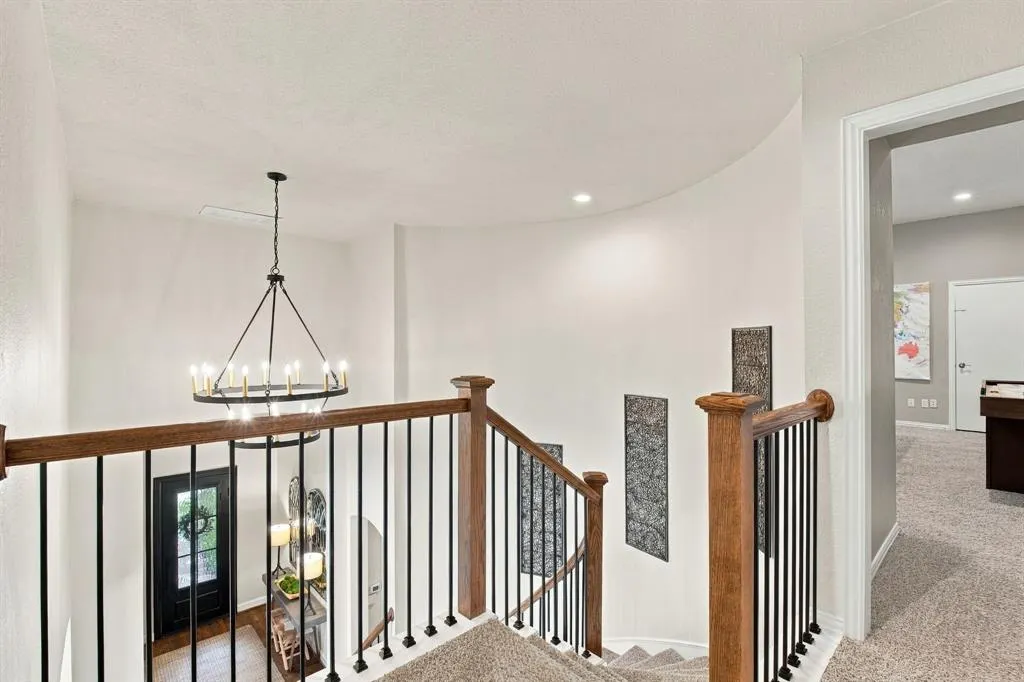 8104 Linksview Drive