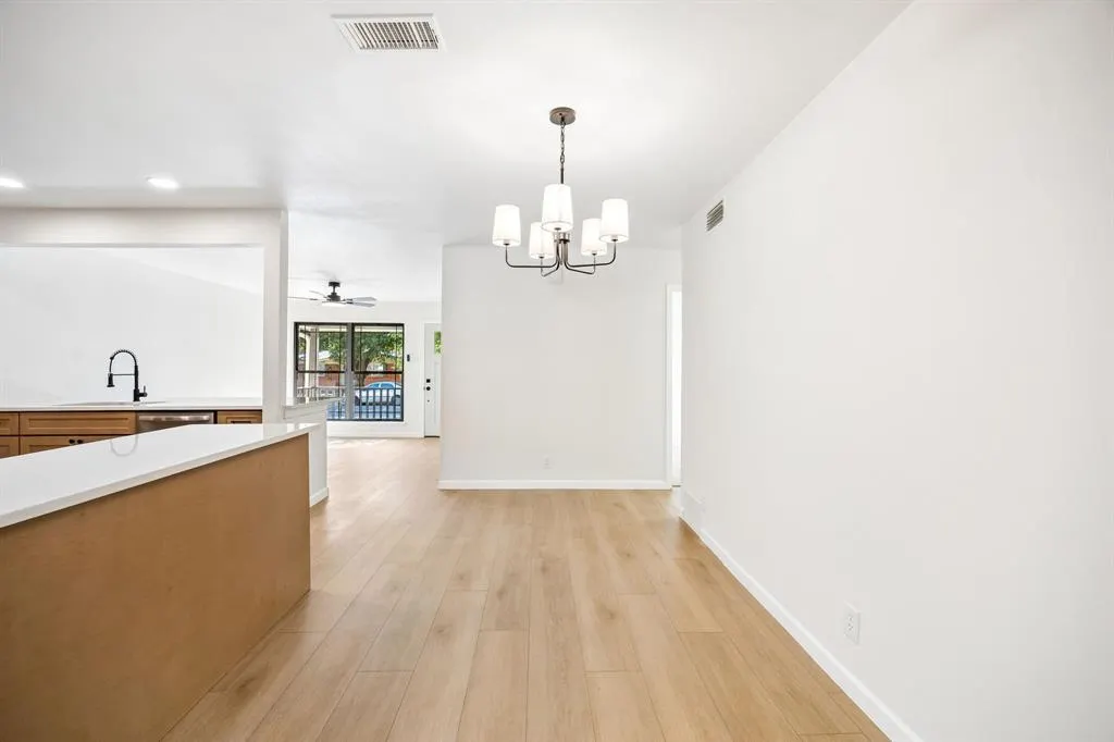 13935 Stardust Lane