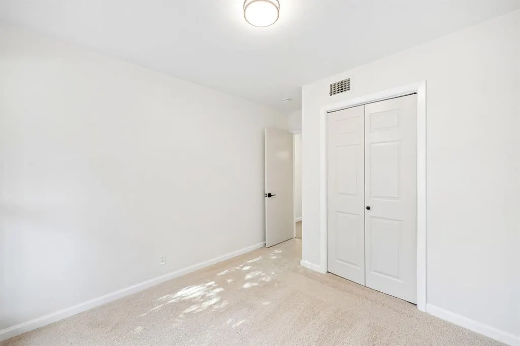 13935 Stardust Lane
