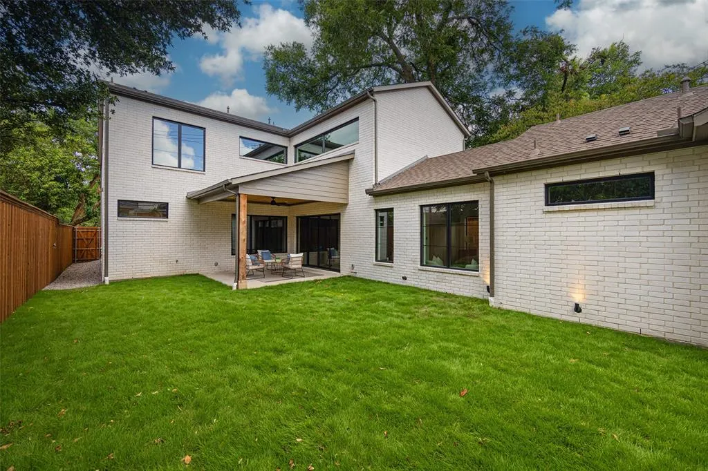 6453 Bob O Link Drive
