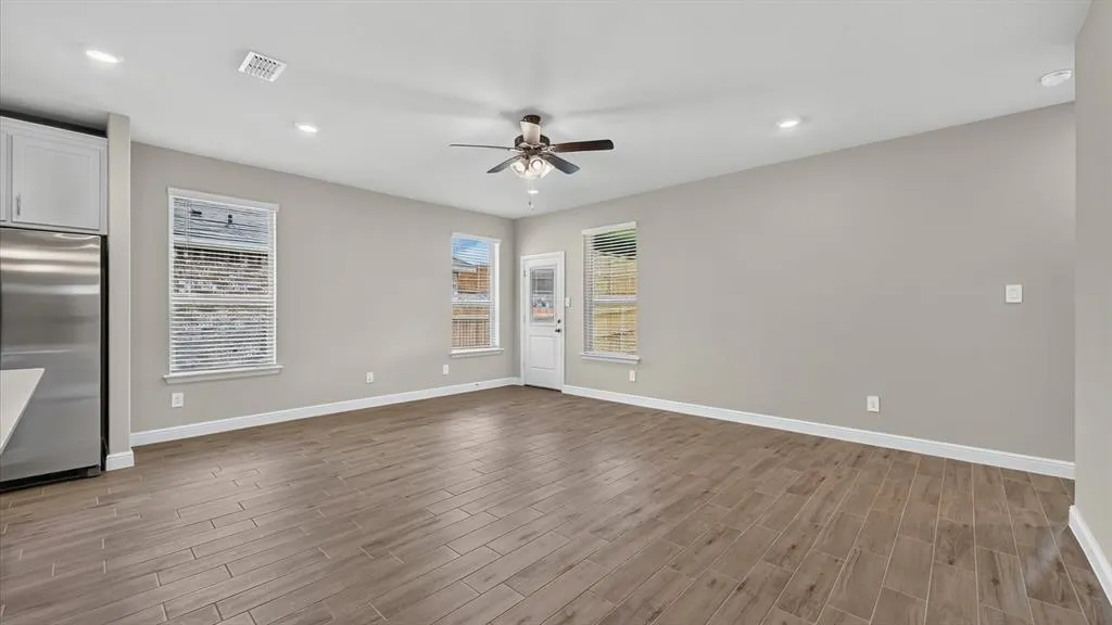 125 RINGTRAIL Drive