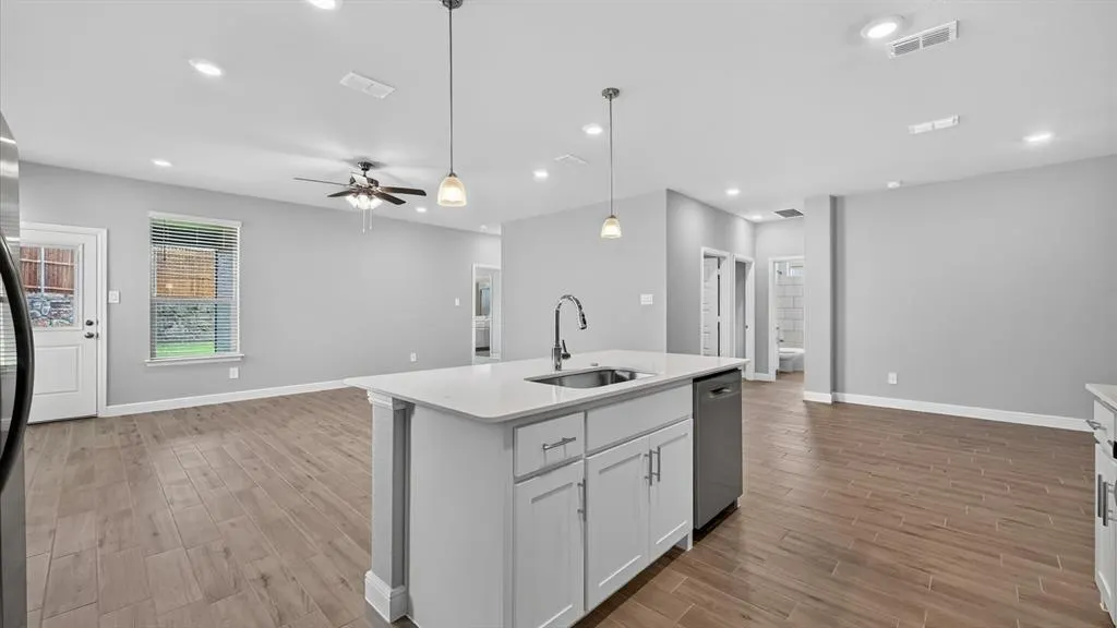 125 RINGTRAIL Drive