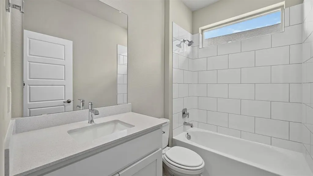 125 RINGTRAIL Drive