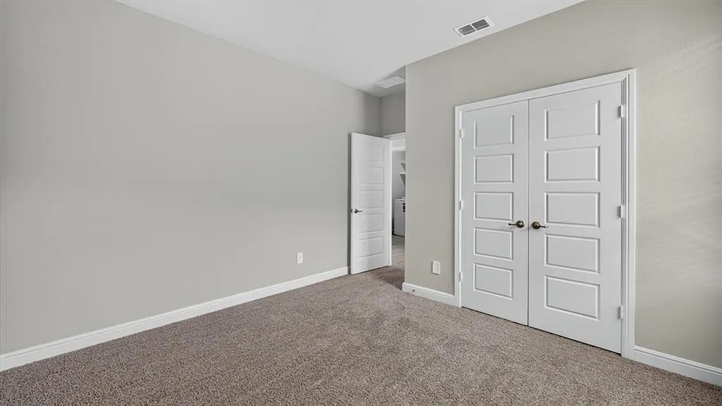 125 RINGTRAIL Drive