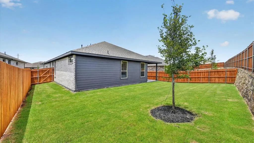 125 RINGTRAIL Drive