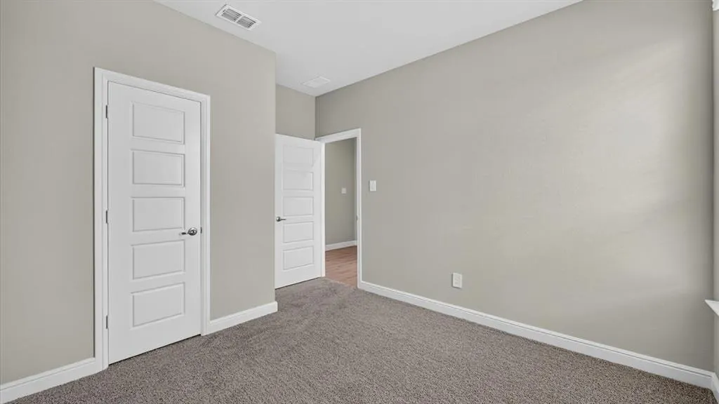 125 RINGTRAIL Drive