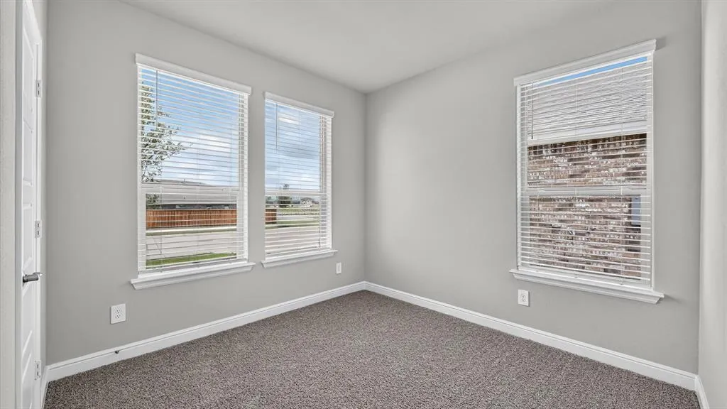 125 RINGTRAIL Drive