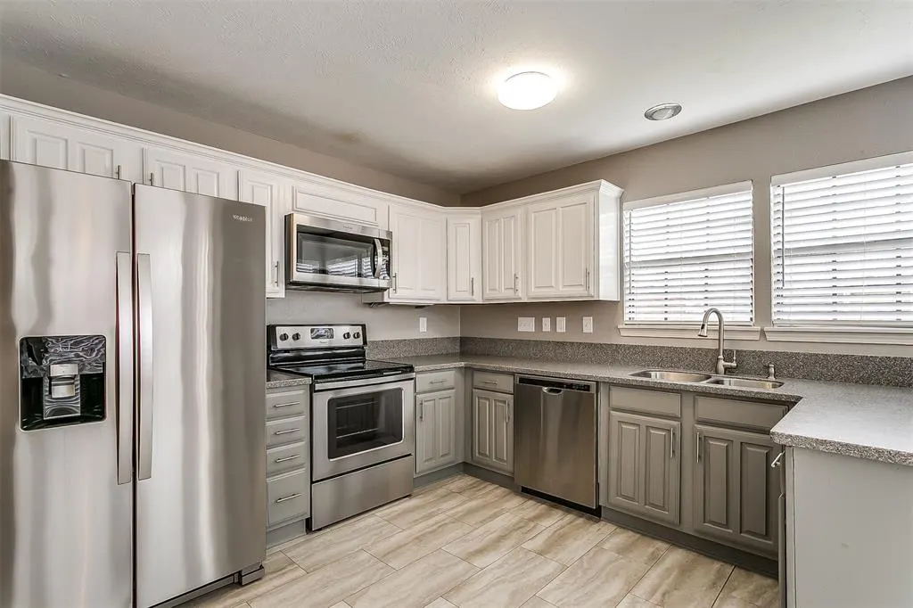 4429 Junction Drive
