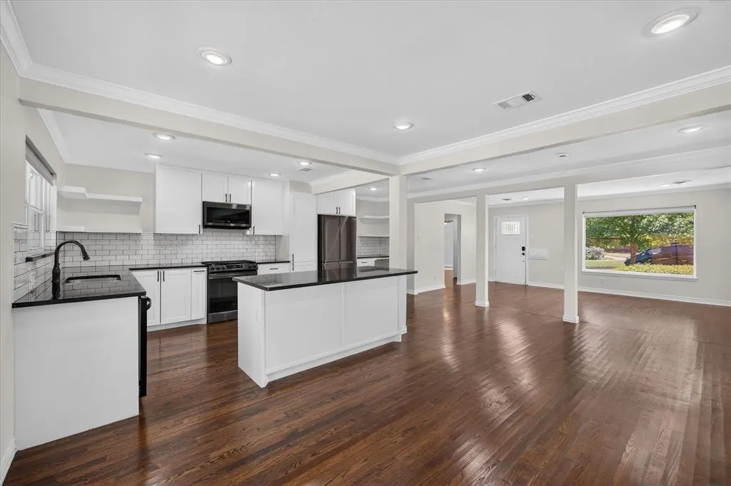 721 Owensons Drive