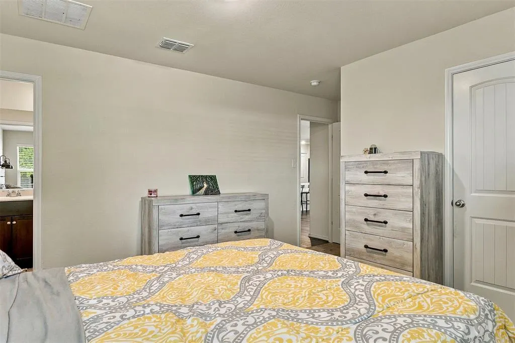 1516 Stonefield Drive