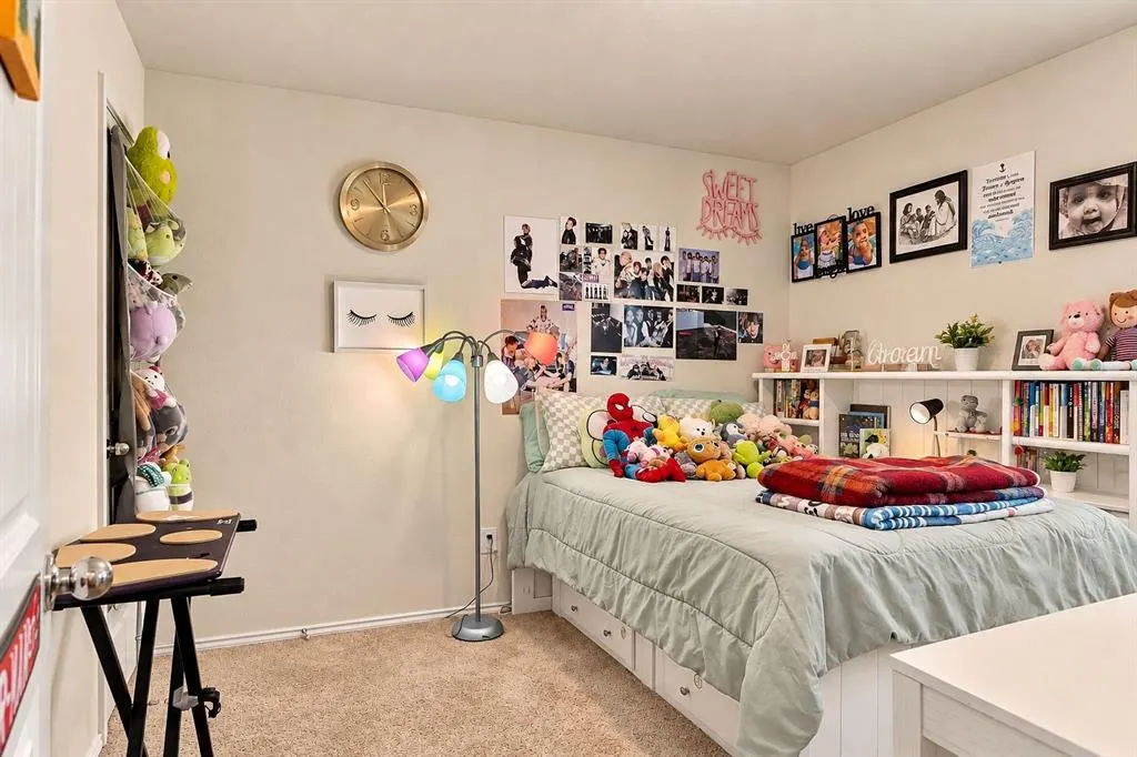 1516 Stonefield Drive