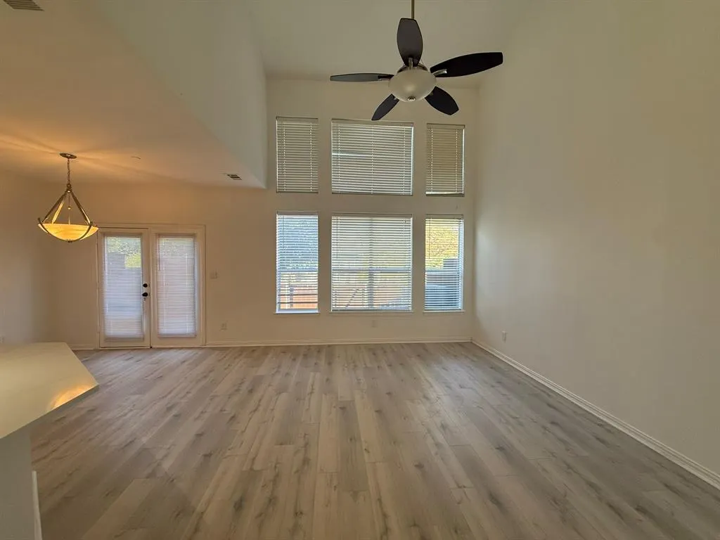 10017 Dryden Lane
