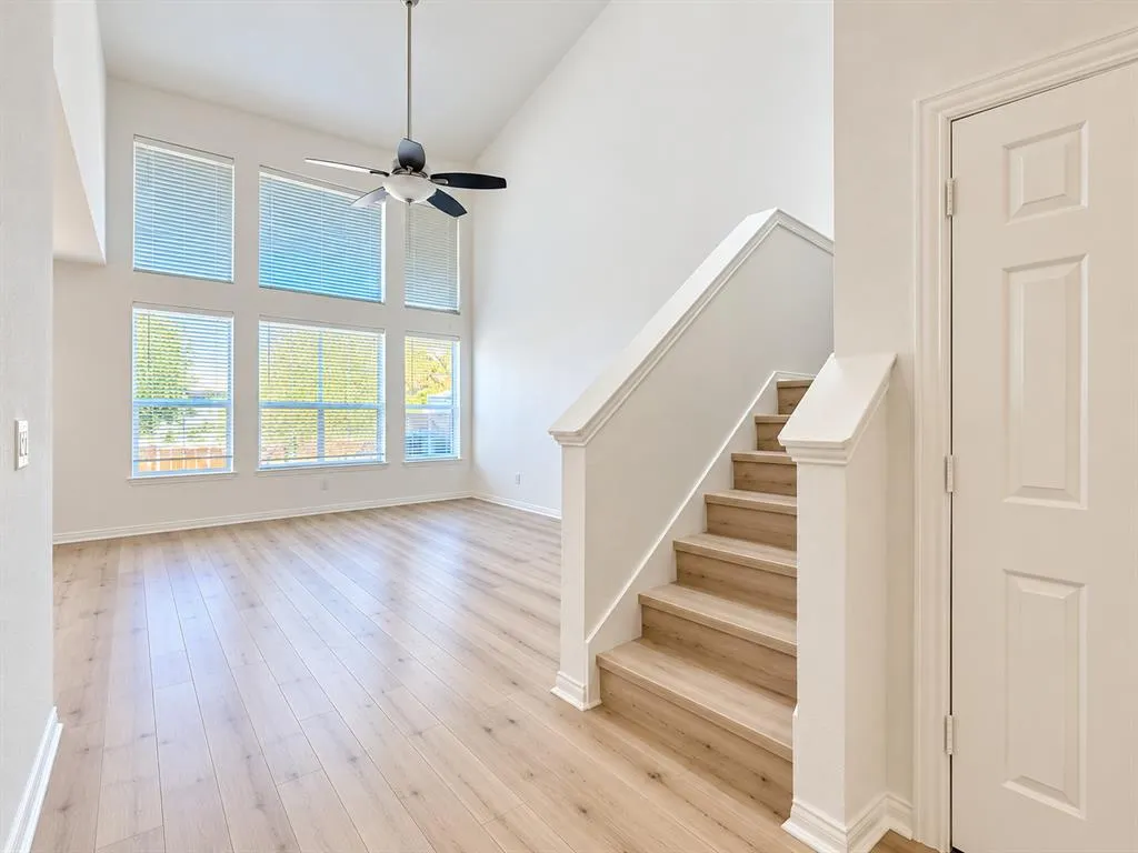 10017 Dryden Lane