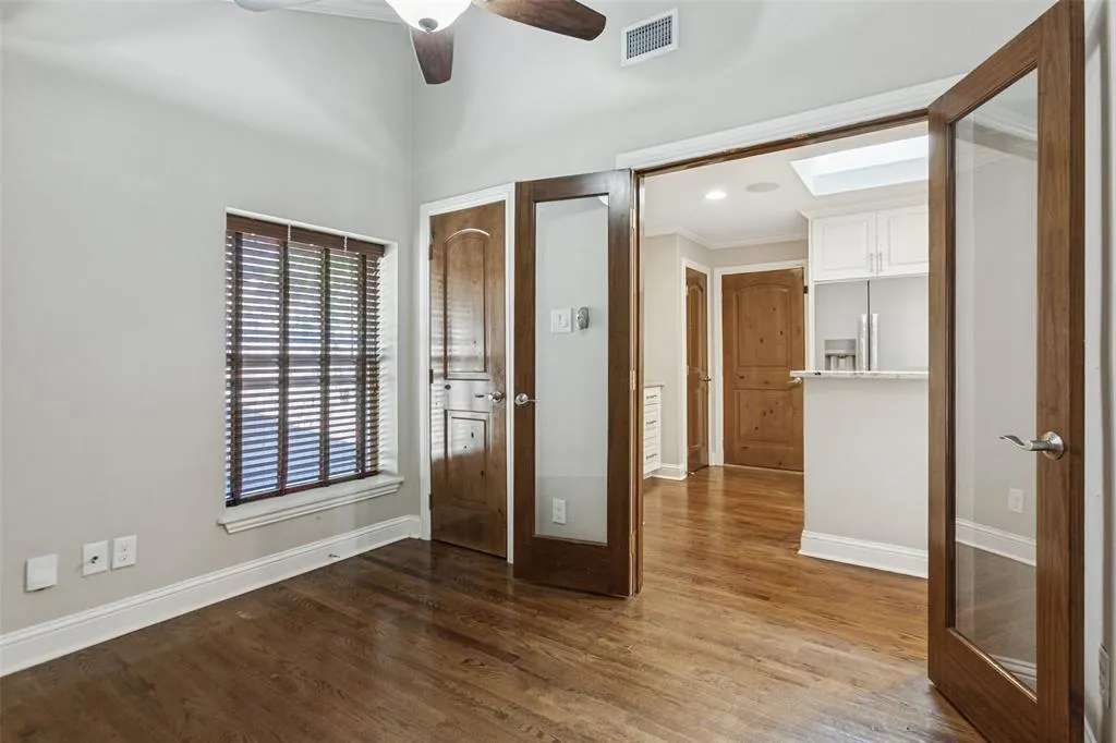 6507 Starling Circle