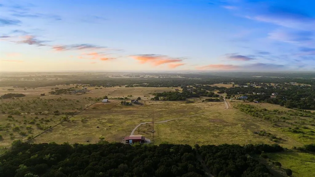 1095 Austin Hines Drive