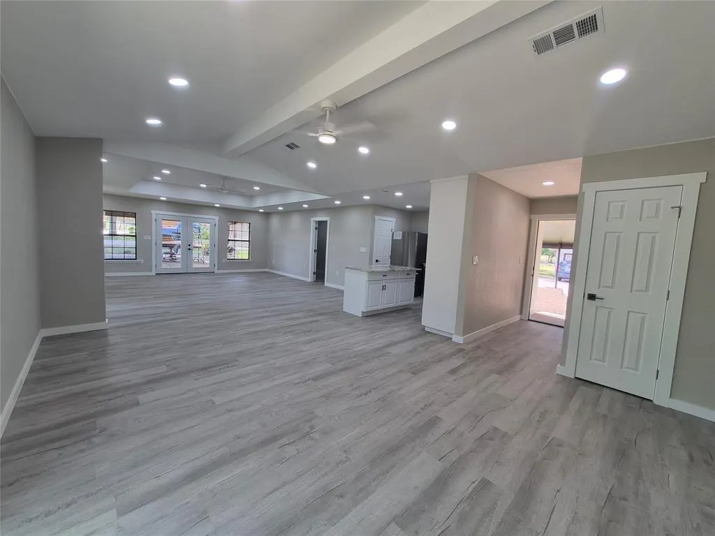 2029 Roberts Drive