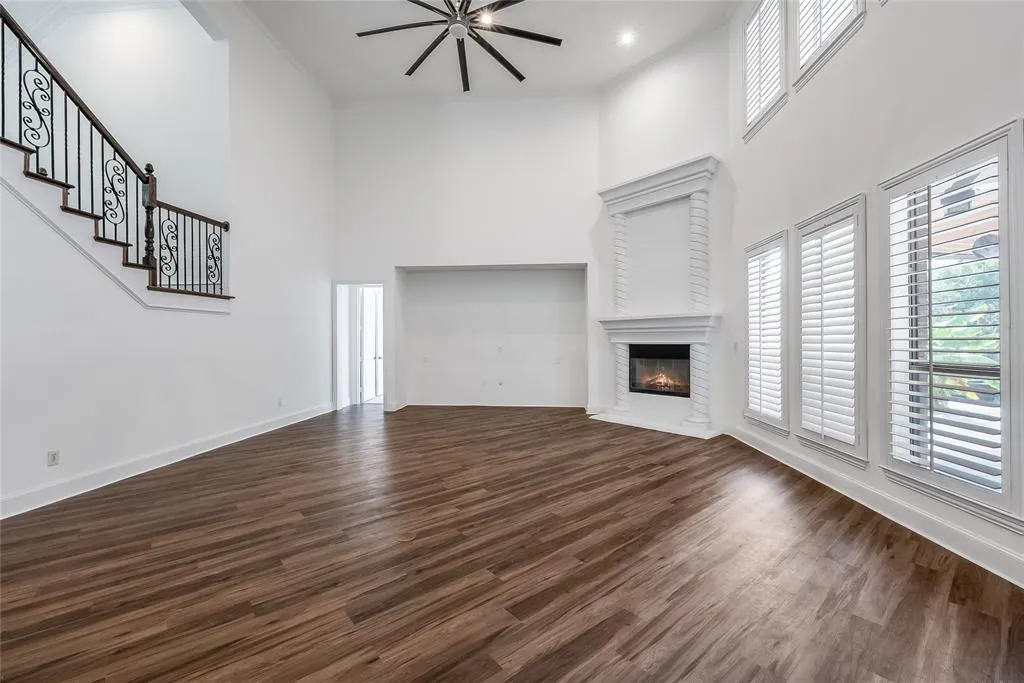 1207 Silentbrook Court