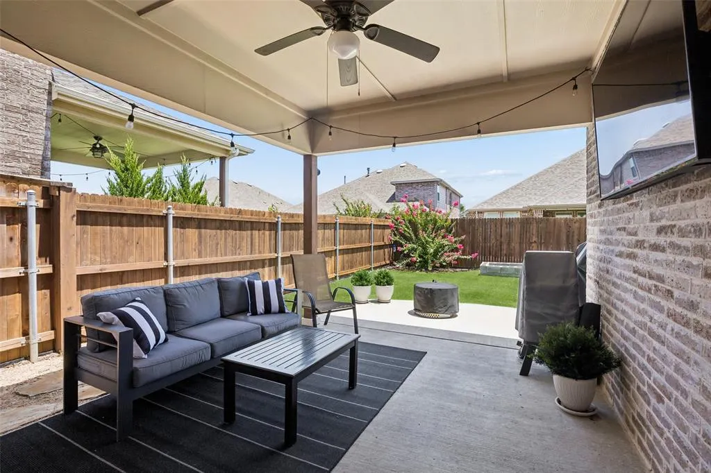 1321 Meridian Drive