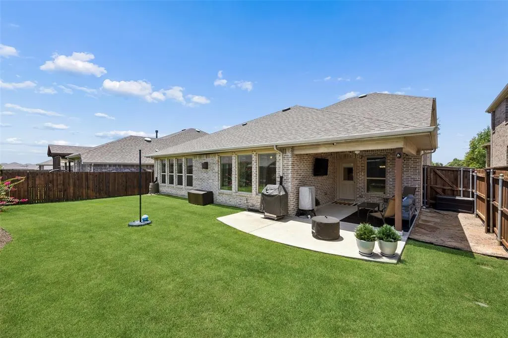 1321 Meridian Drive