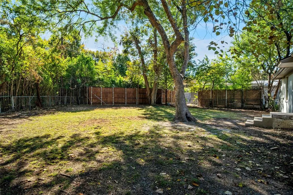 9946 Kilarney Drive