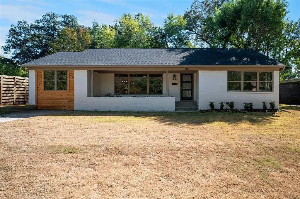 9946 Kilarney Drive