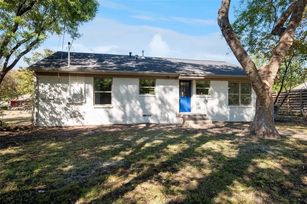 9946 Kilarney Drive