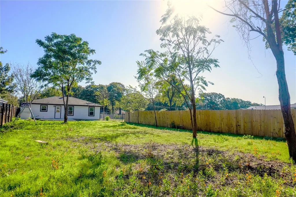 3021 Delaware Trail