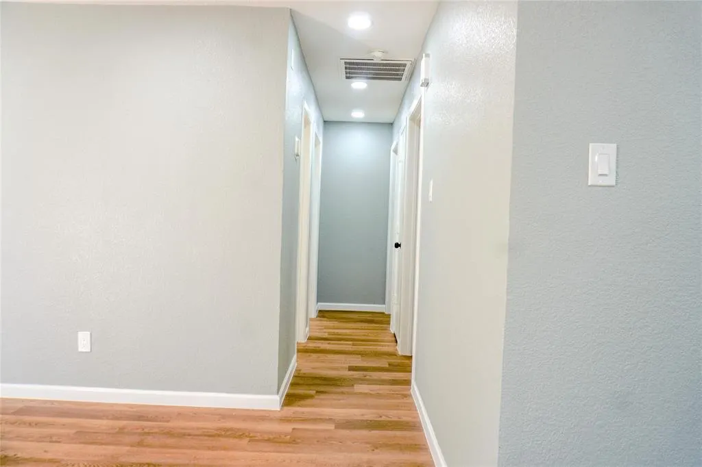 3021 Delaware Trail