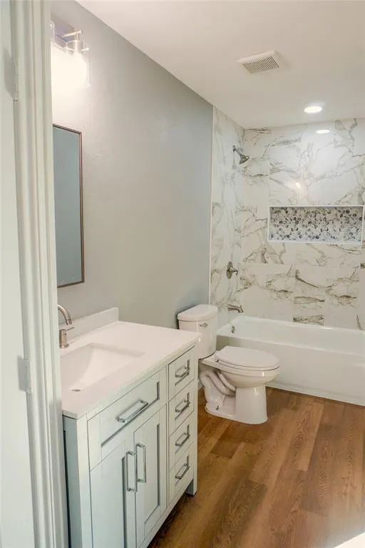3021 Delaware Trail