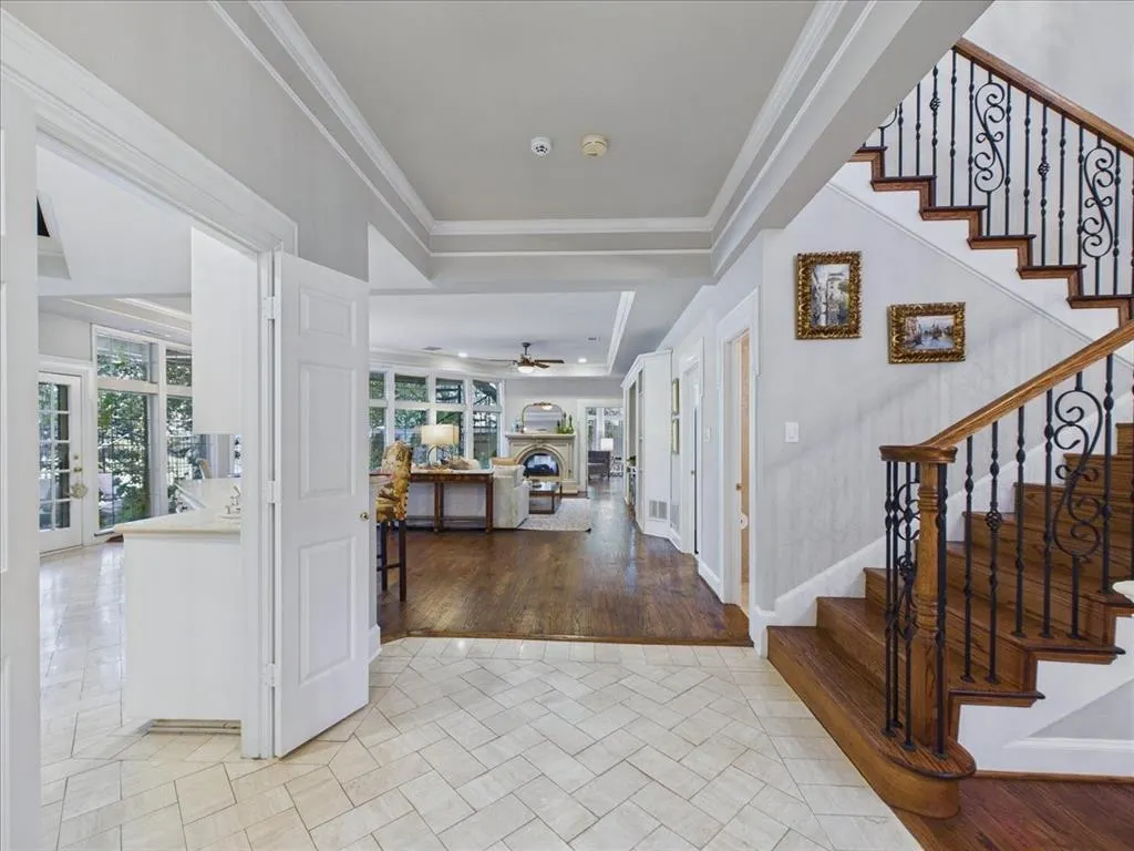 3011 Country Club Drive