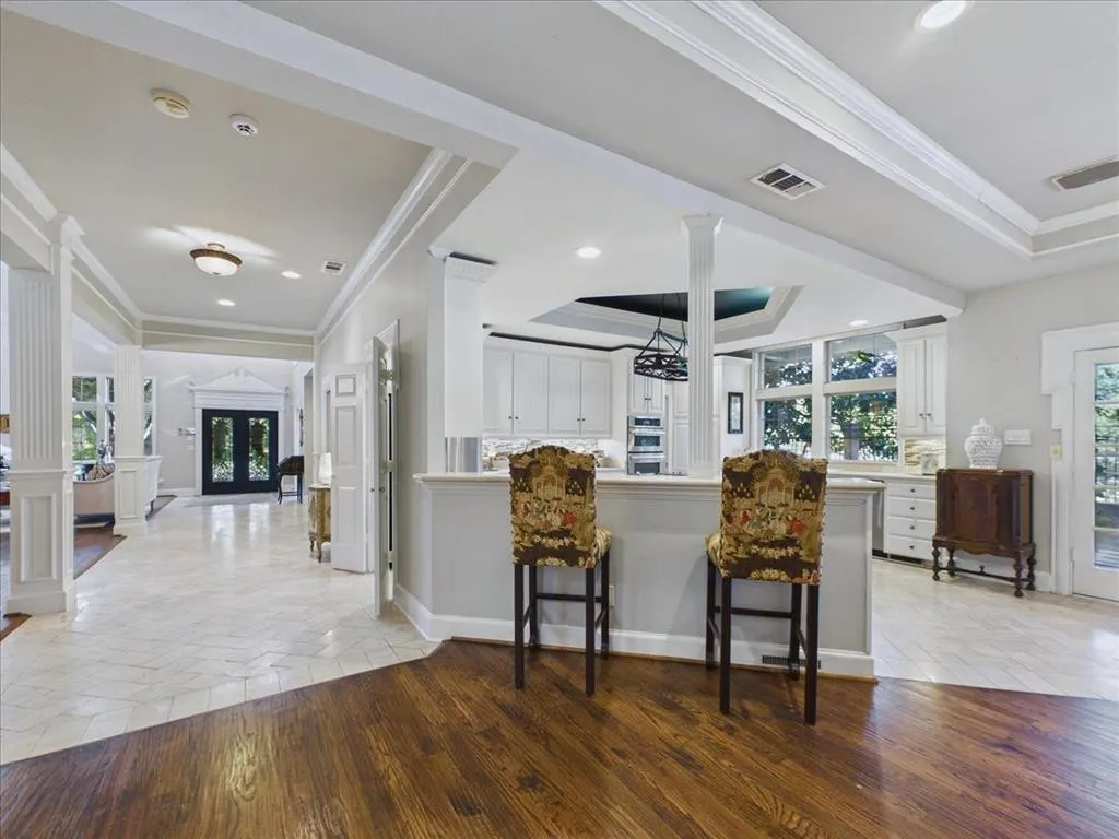 3011 Country Club Drive