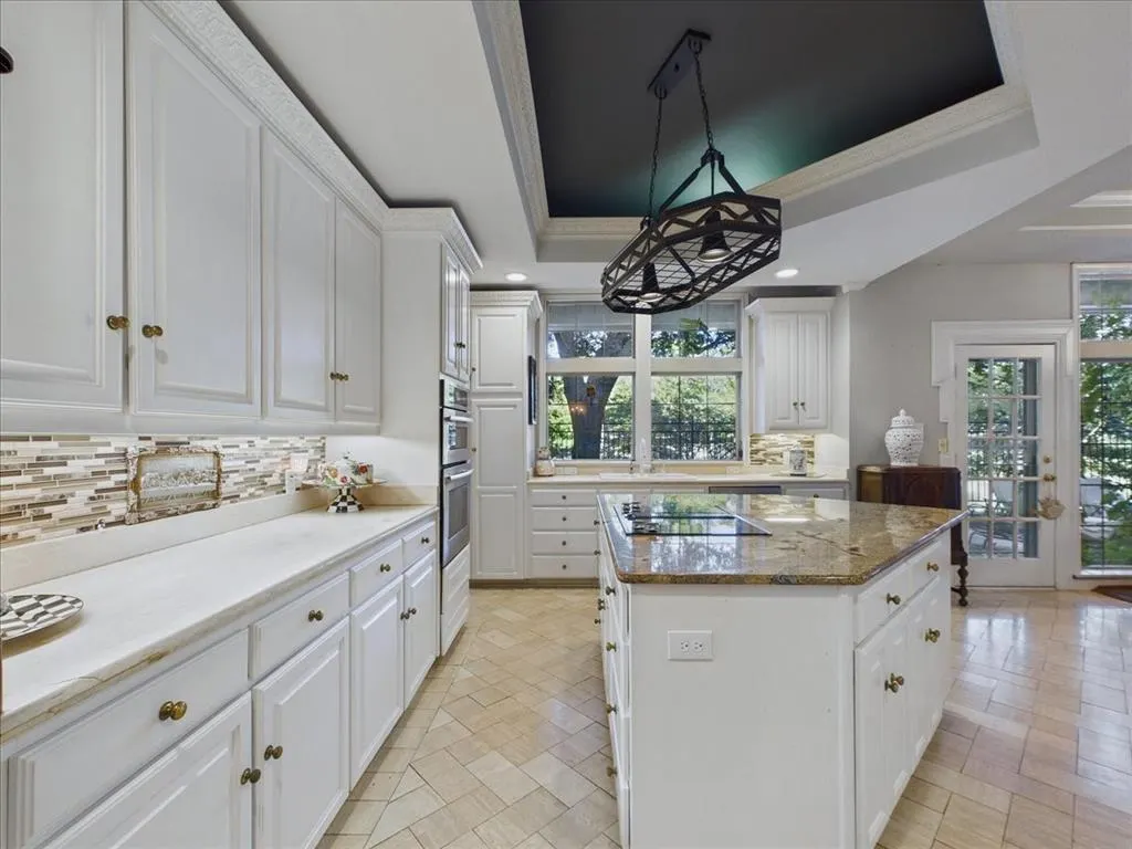 3011 Country Club Drive