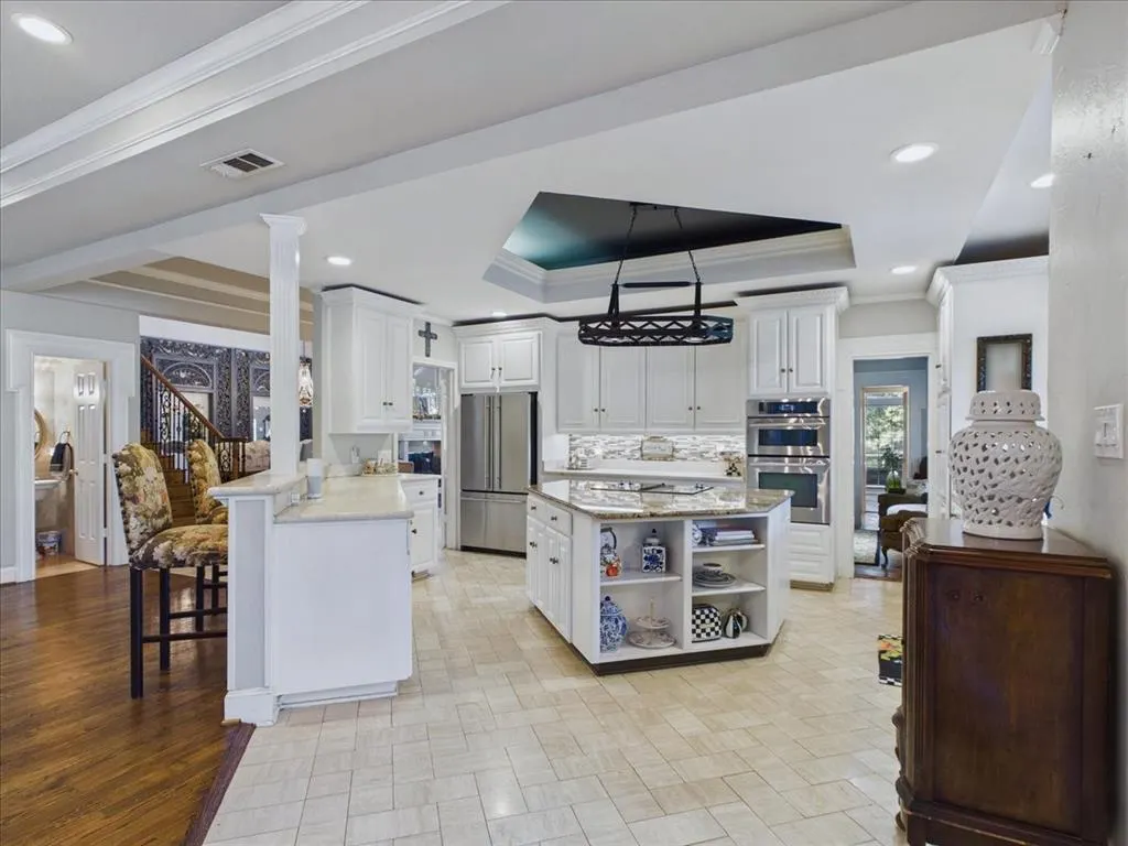 3011 Country Club Drive