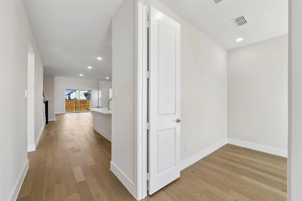 11512 Empress Drive